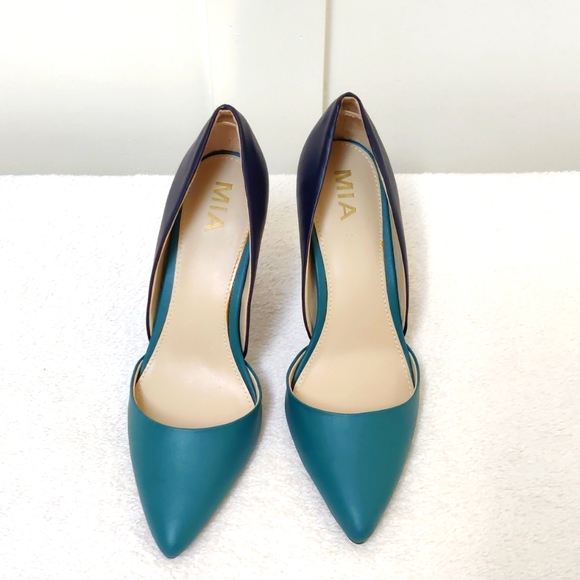 3 for $25 Sale!!! Mia Teal & Navy pumps size 7.5 - Picture 1 of 6